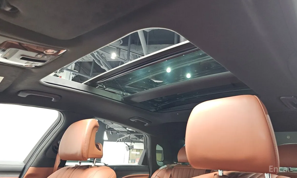 Фото 18 - Kia K8