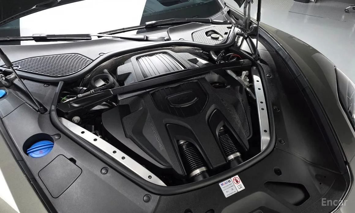 Фото 6 - Porsche Panamera