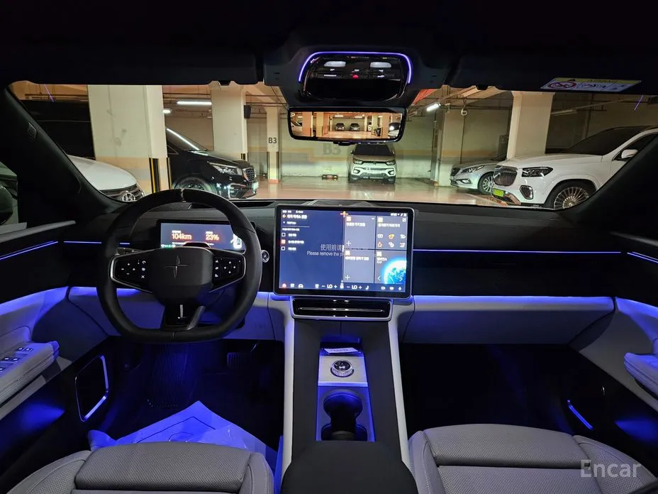 Фото 12 - Polestar 4