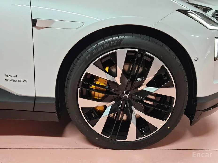 Фото 4 - Polestar 4