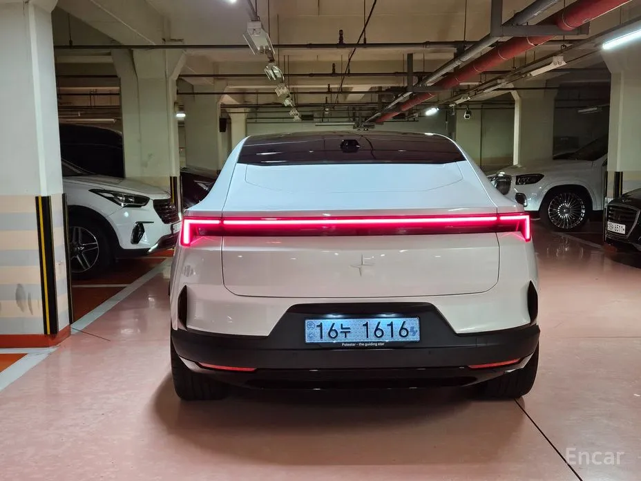 Фото 7 - Polestar 4