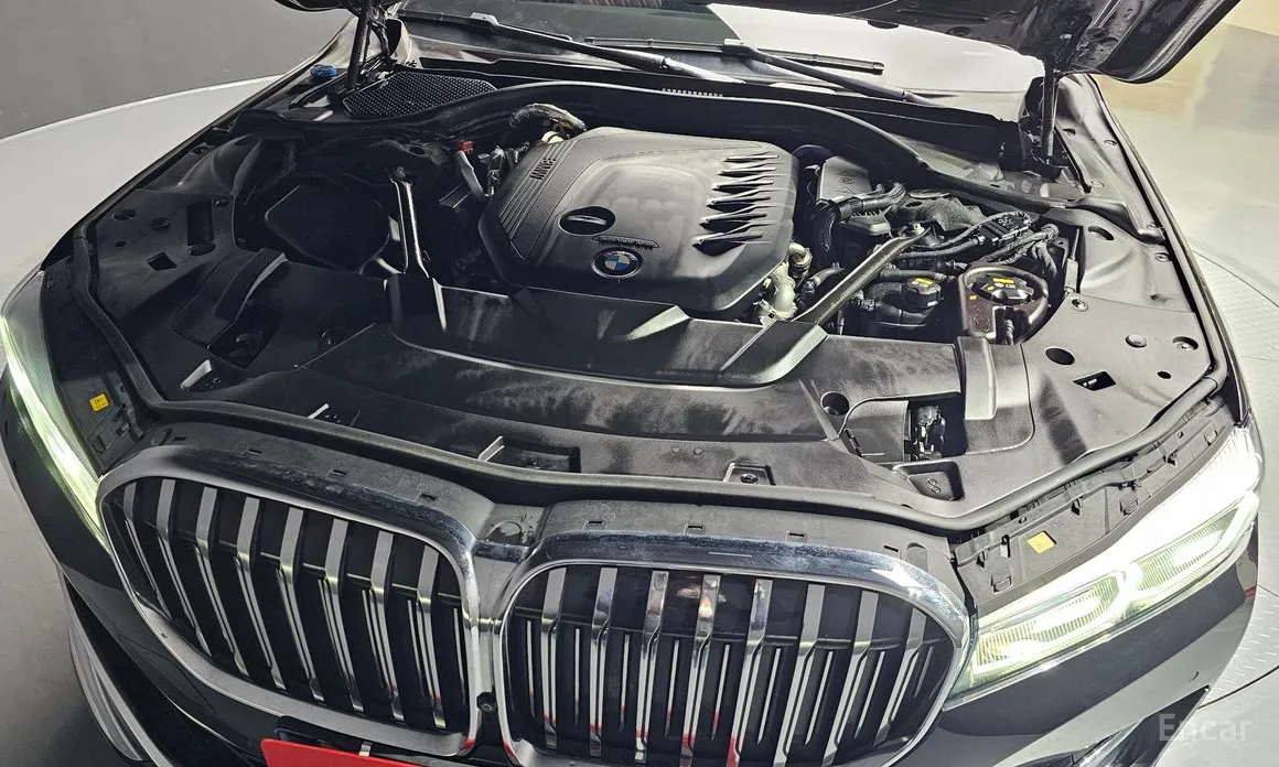 Фото 6 - BMW 7 Series