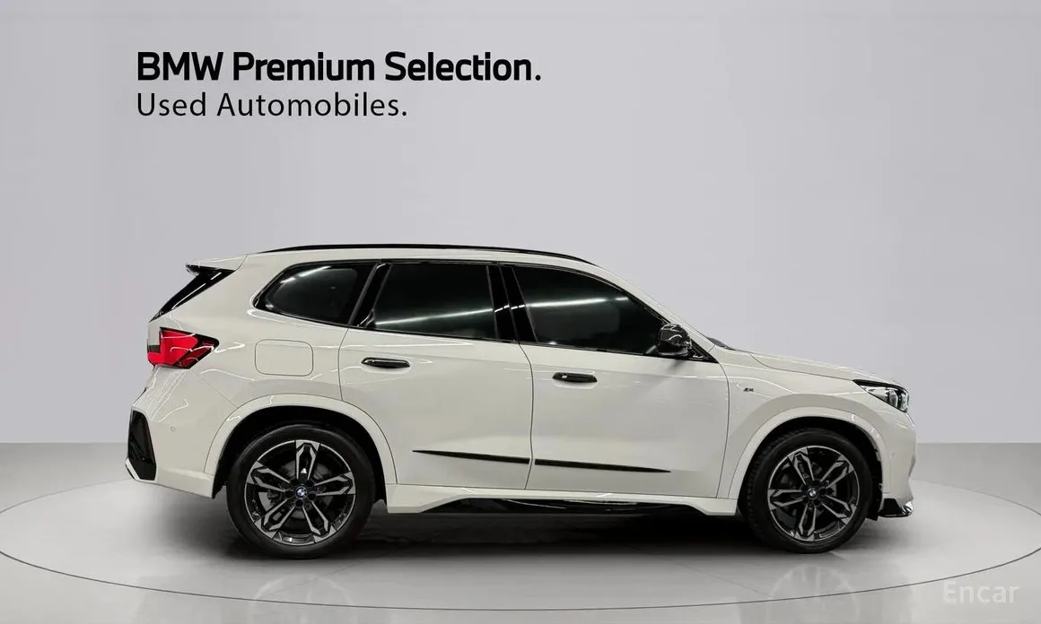 Фото 14 - BMW X1