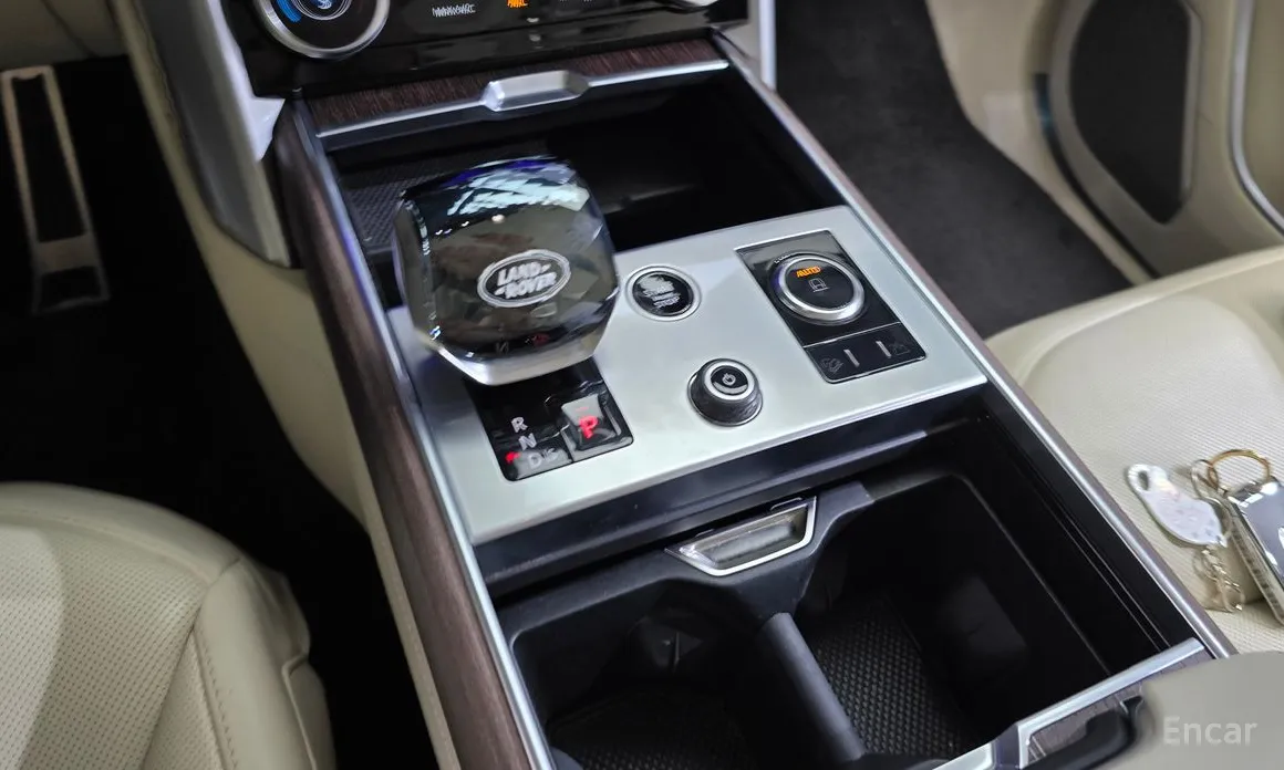 Фото 9 - Land Rover Range Rover