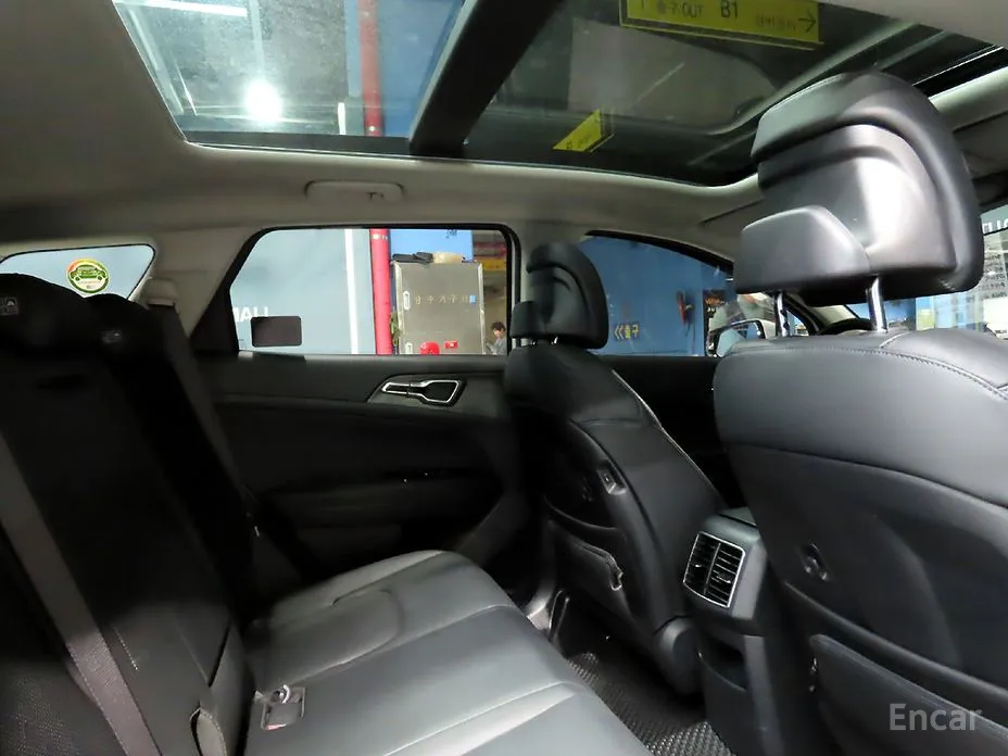 Фото 15 - Kia Sportage