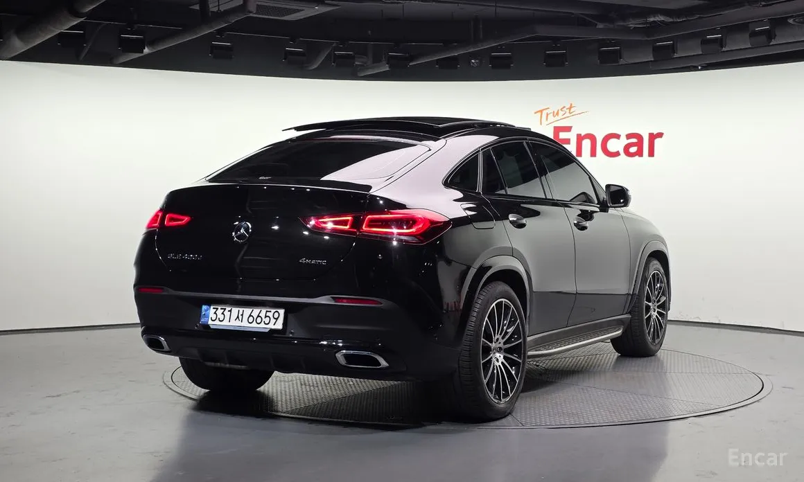 Фото 2 - Mercedes-Benz GLE-Class