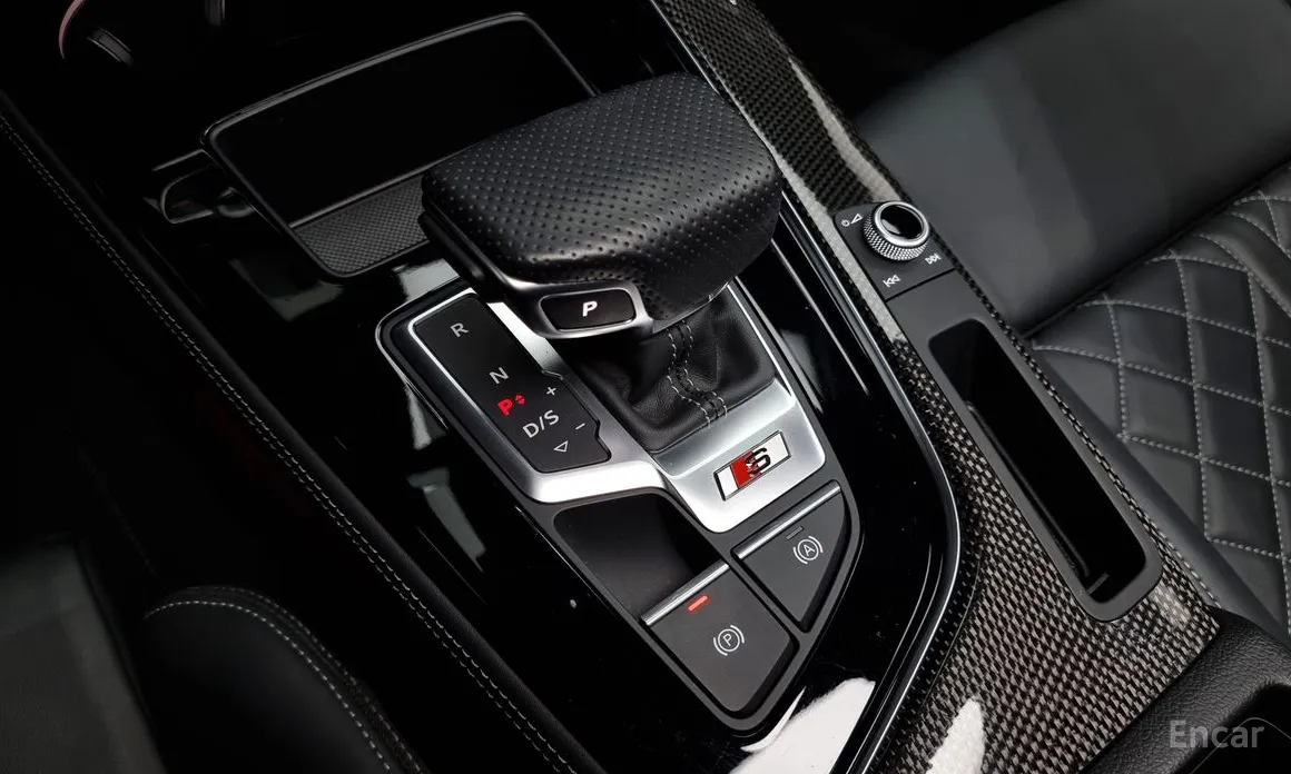 Фото 9 - Audi S4