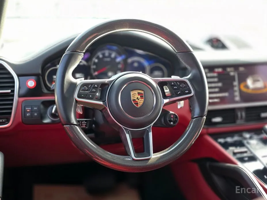 Фото 8 - Porsche Cayenne