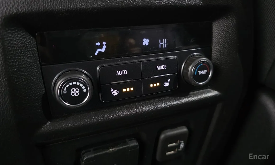 Фото 18 - Chevrolet Traverse