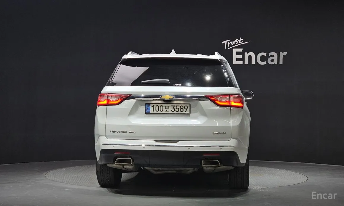 Фото 4 - Chevrolet Traverse