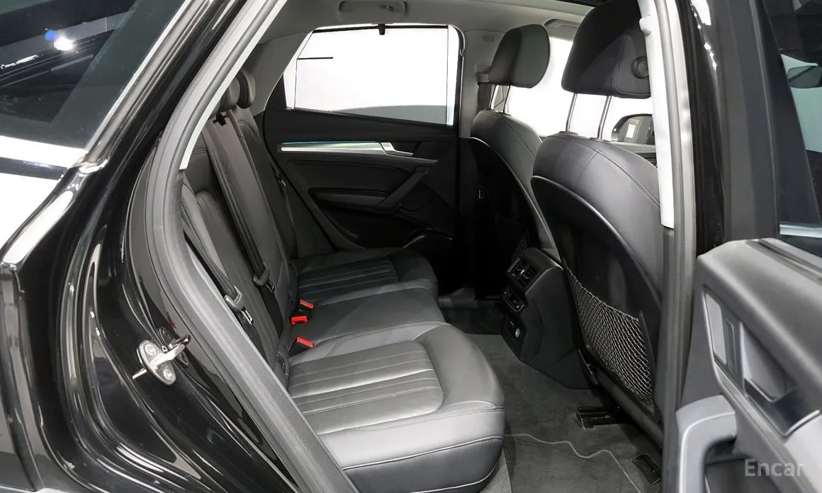 Фото 12 - Audi Q5