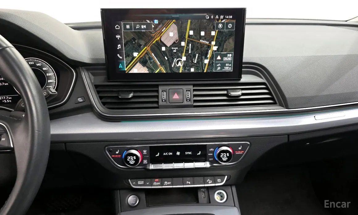 Фото 15 - Audi Q5