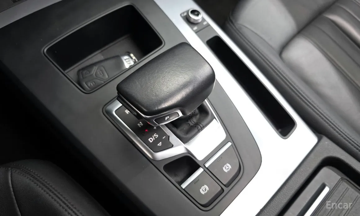 Фото 9 - Audi Q5