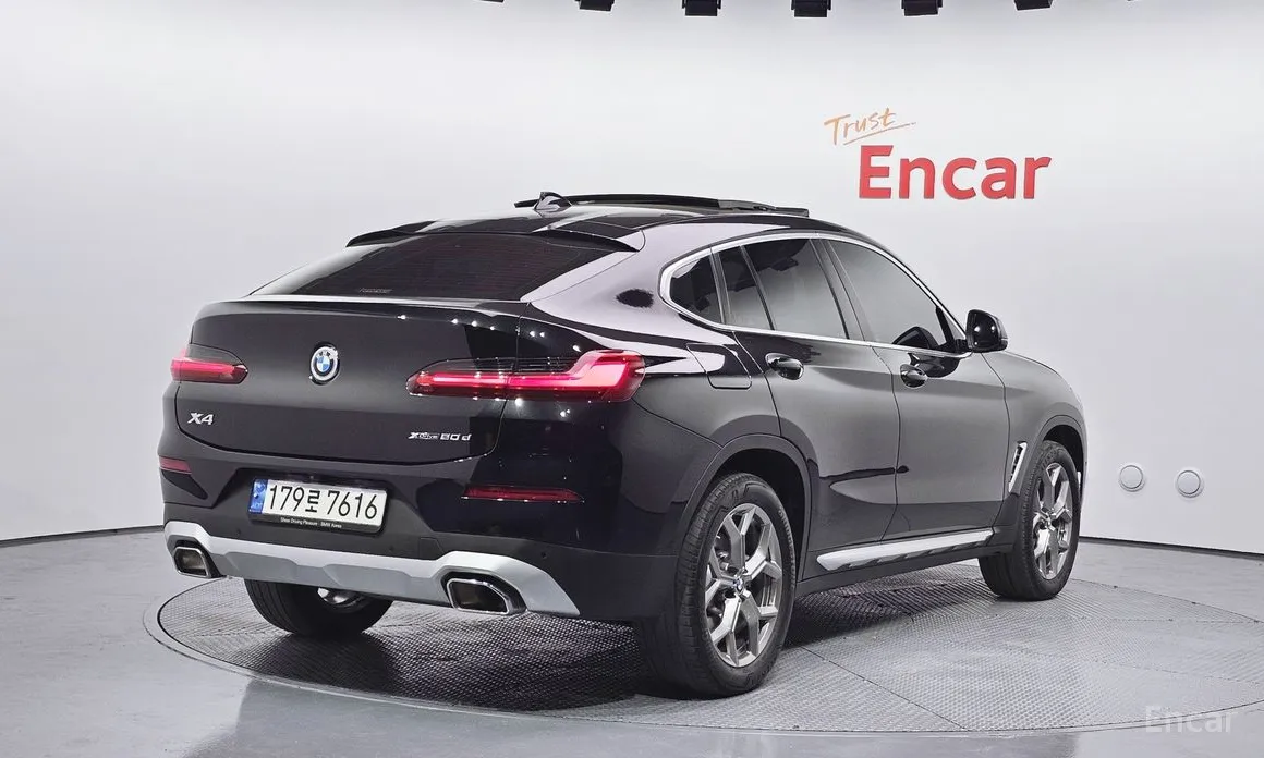 Фото 2 - BMW X4