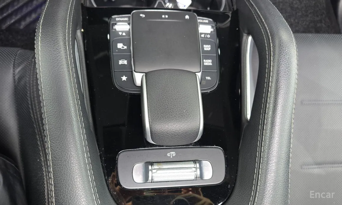 Фото 19 - Mercedes-Benz GLE-Class