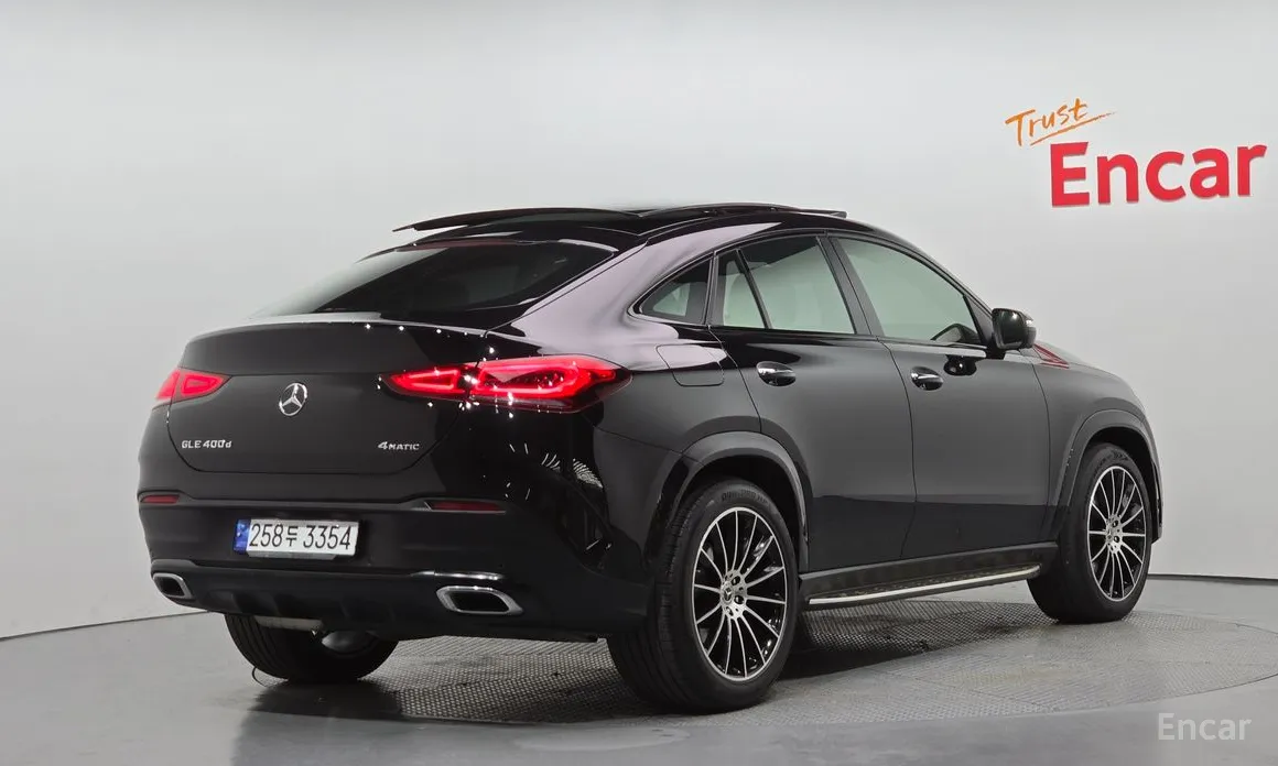 Фото 2 - Mercedes-Benz GLE-Class