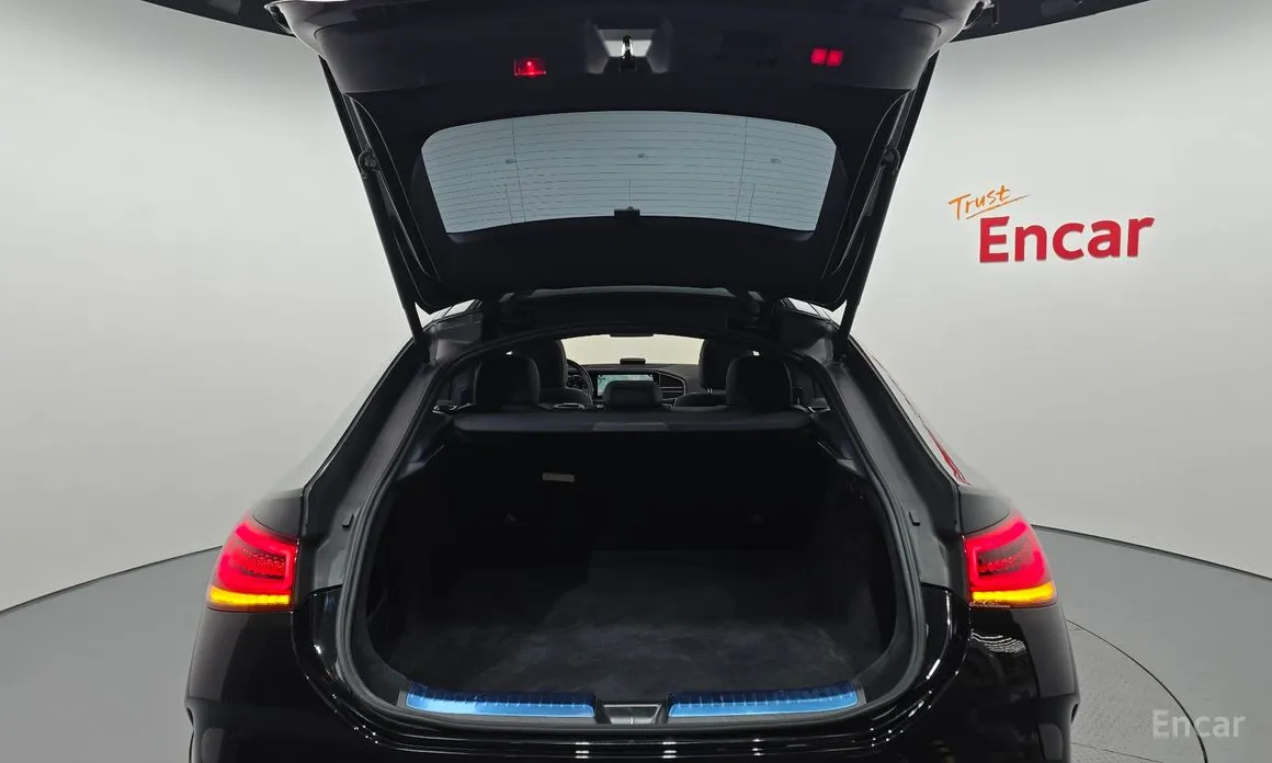 Фото 20 - Mercedes-Benz GLE-Class