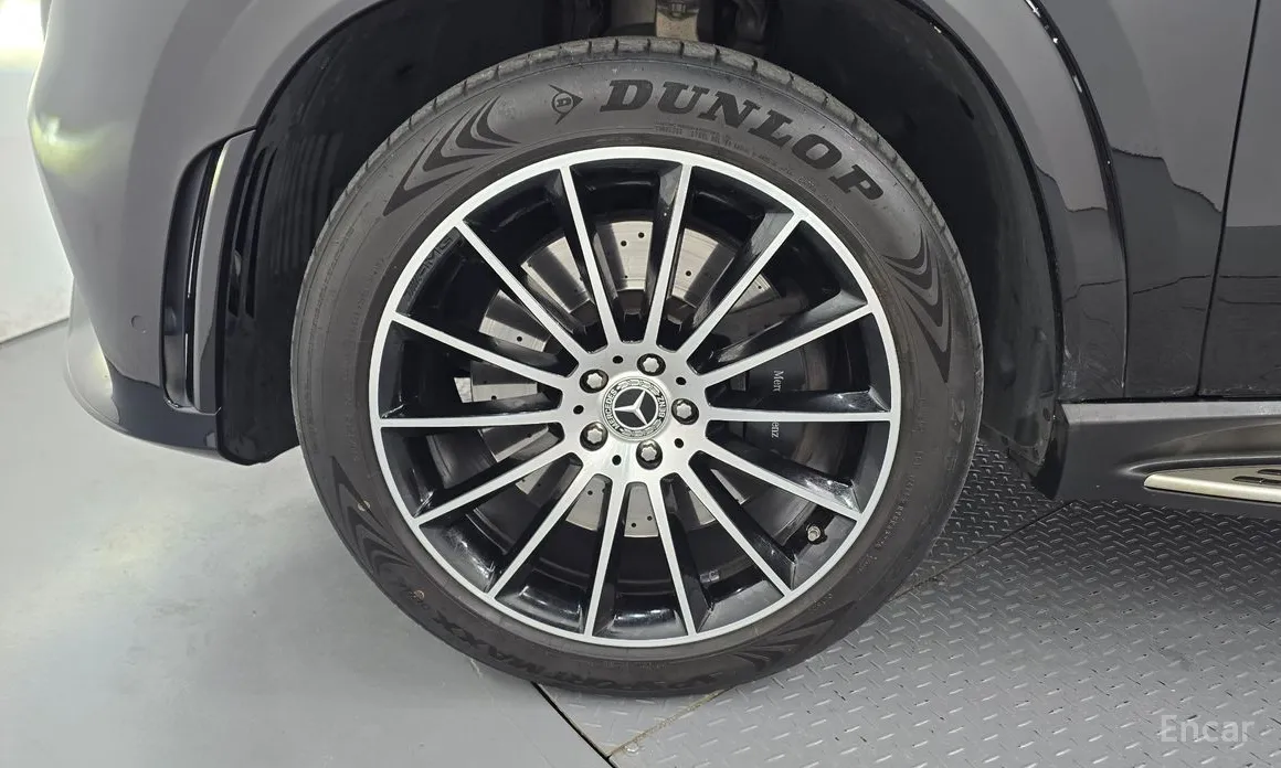 Фото 5 - Mercedes-Benz GLE-Class