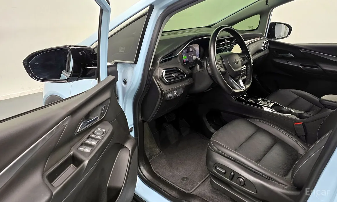 Фото 11 - Chevrolet Bolt EV