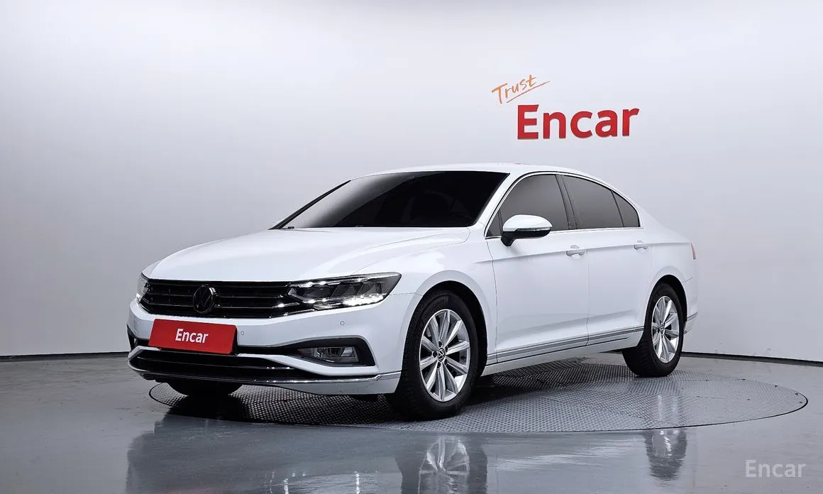 Фото 1 - Volkswagen Passat