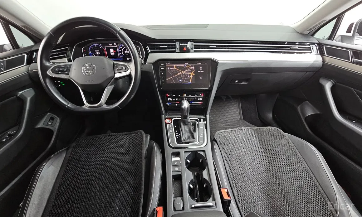 Фото 7 - Volkswagen Passat