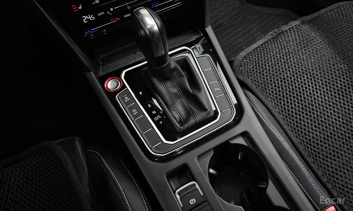 Фото 9 - Volkswagen Passat