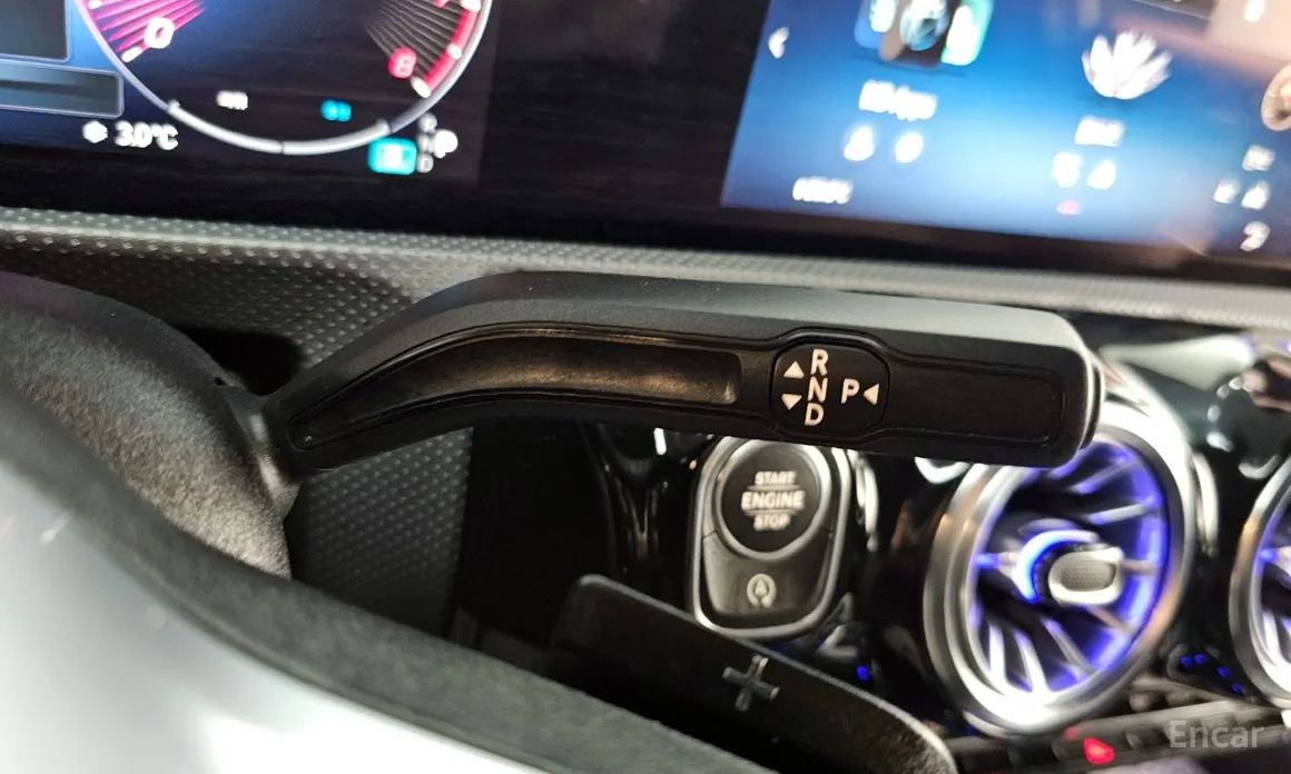 Фото 9 - Mercedes-Benz A-Class