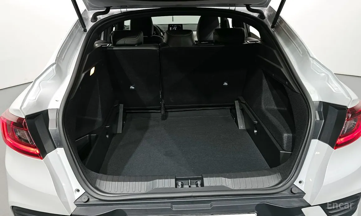 Фото 20 - Renault XM3