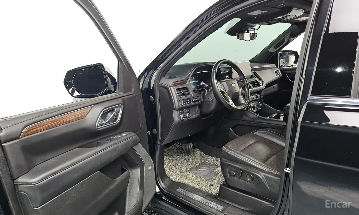 Фото 10 - Chevrolet Tahoe