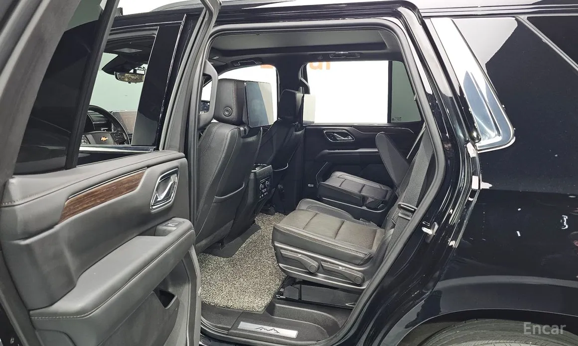 Фото 11 - Chevrolet Tahoe