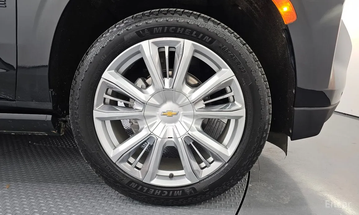 Фото 5 - Chevrolet Tahoe