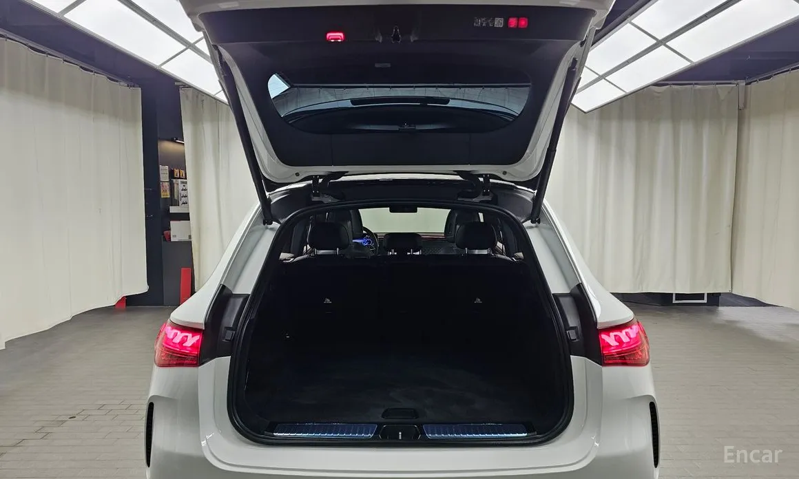 Фото 20 - Mercedes-Benz EQE