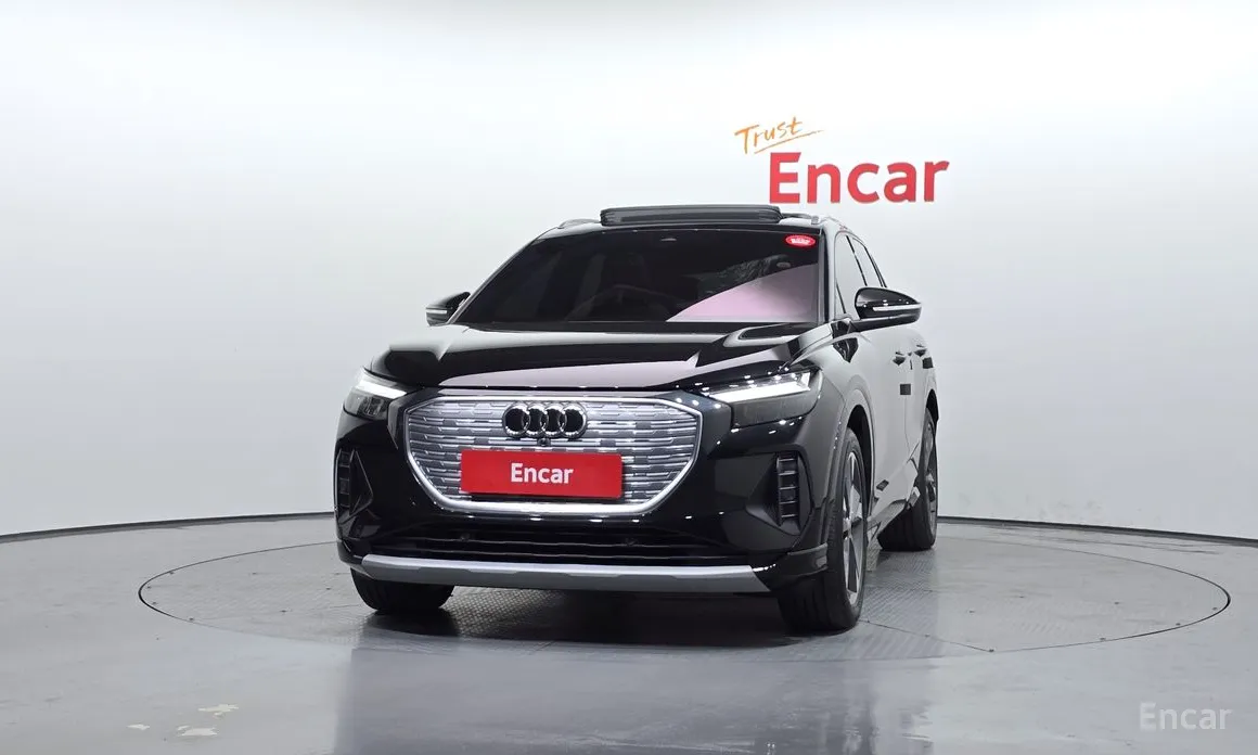 Фото 3 - Audi Q4 e-tron