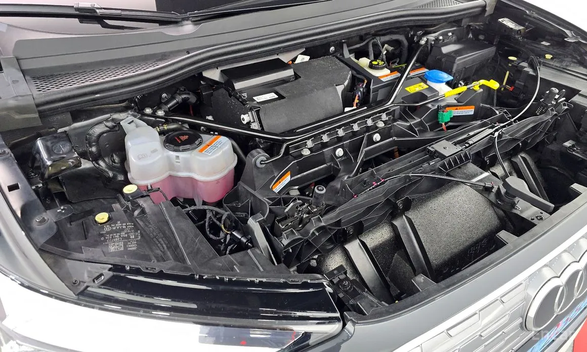 Фото 6 - Audi Q4 e-tron