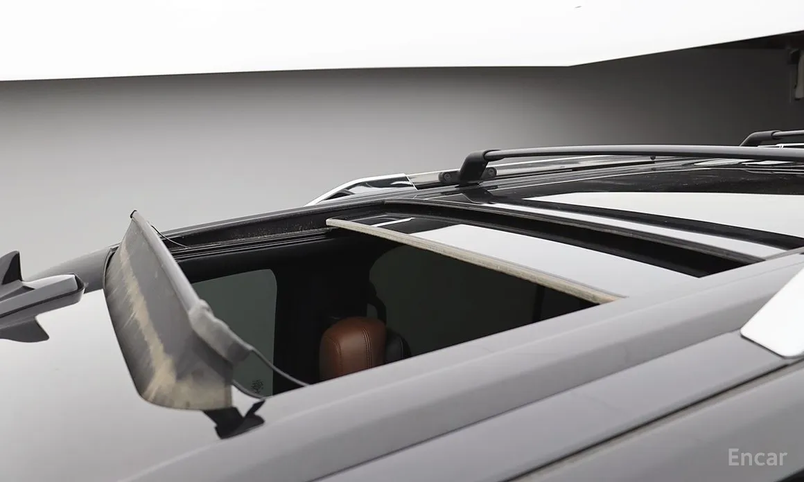 Фото 13 - Lincoln Navigator