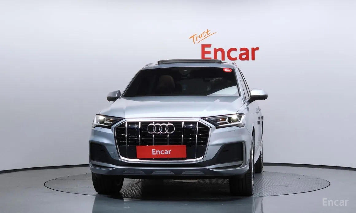 Фото 3 - Audi Q7