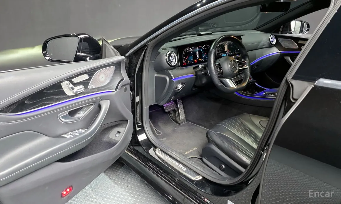 Фото 10 - Mercedes-Benz CLS-Class