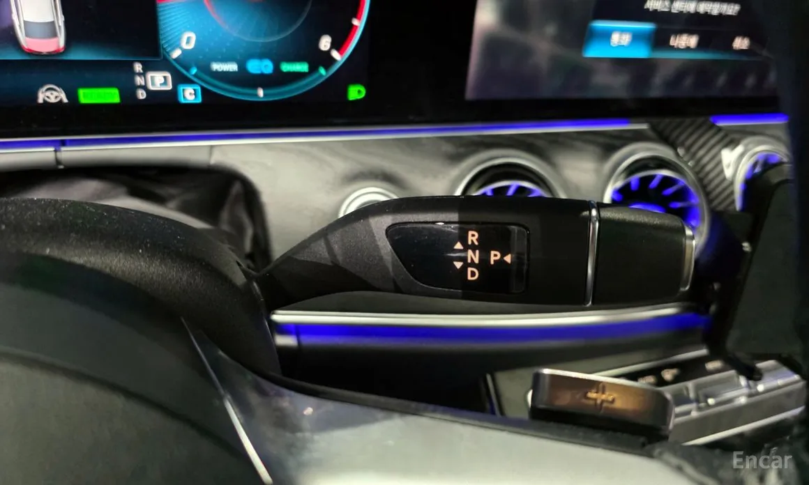 Фото 9 - Mercedes-Benz CLS-Class