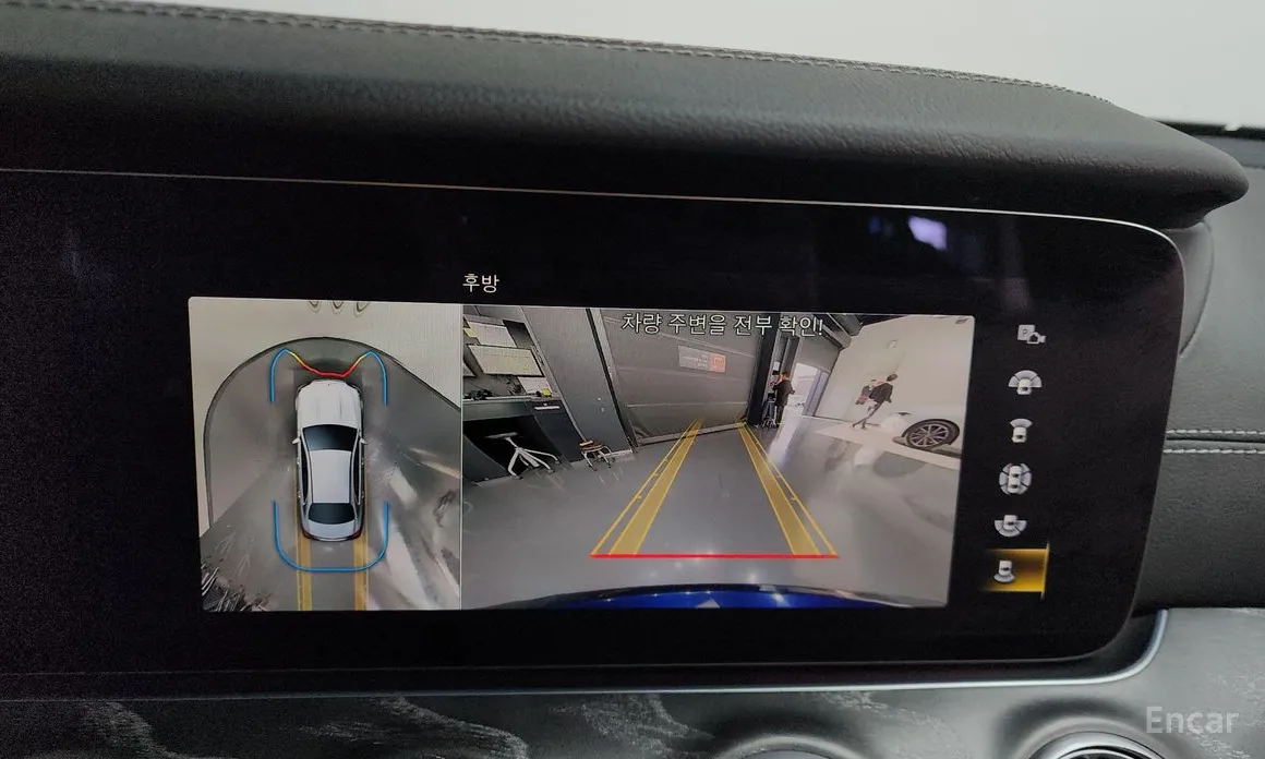 Фото 15 - Mercedes-Benz E-Class