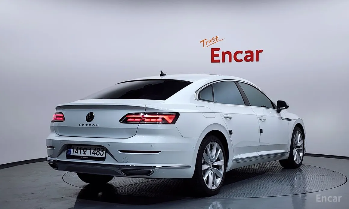 Photo 2 - Volkswagen Arteon