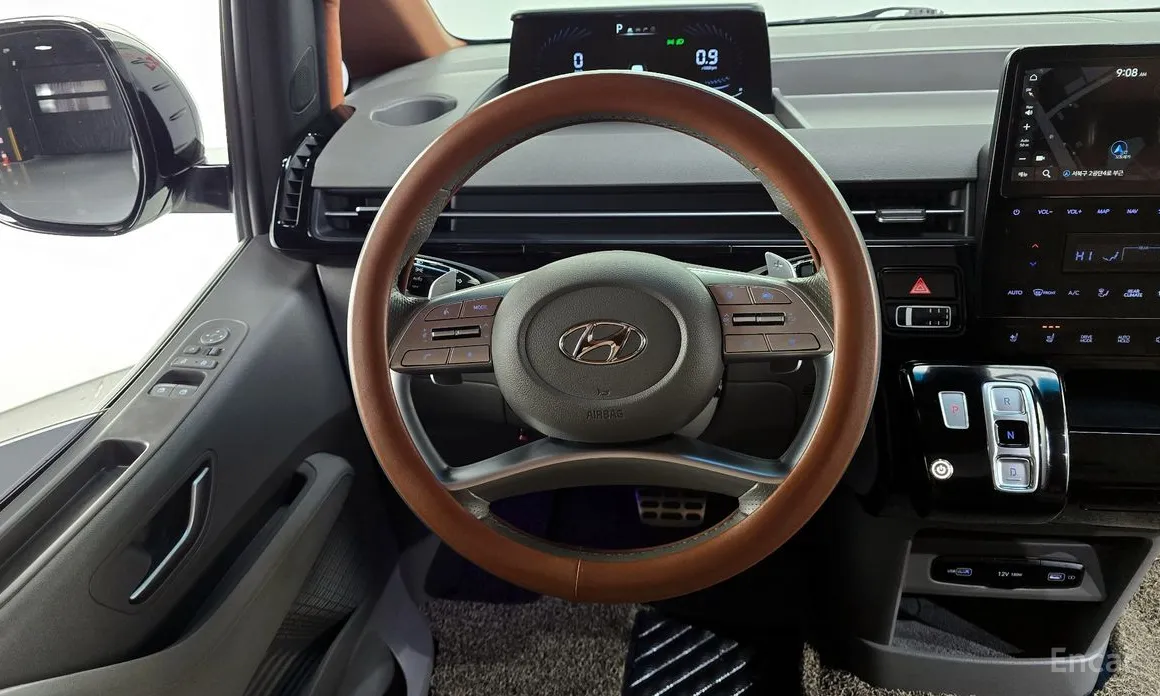 Фото 14 - Hyundai Staria