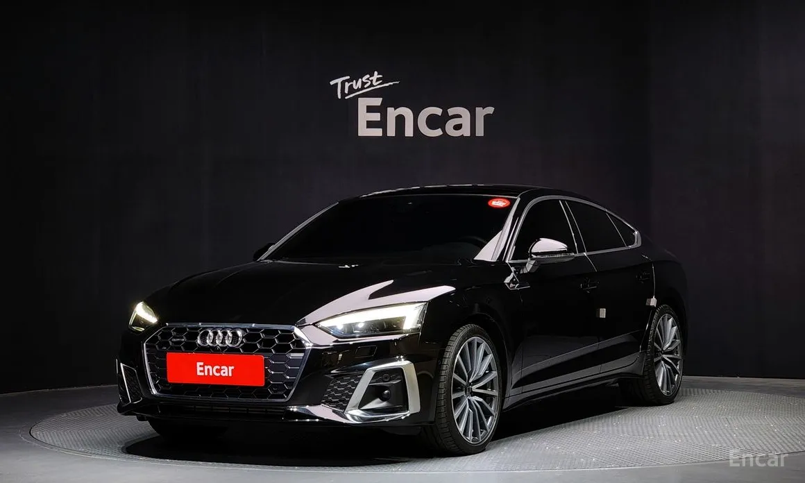 Фото 1 - Audi A5