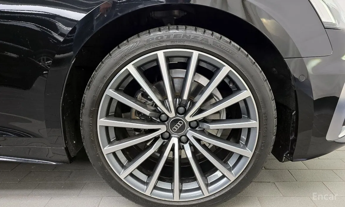 Фото 5 - Audi A5