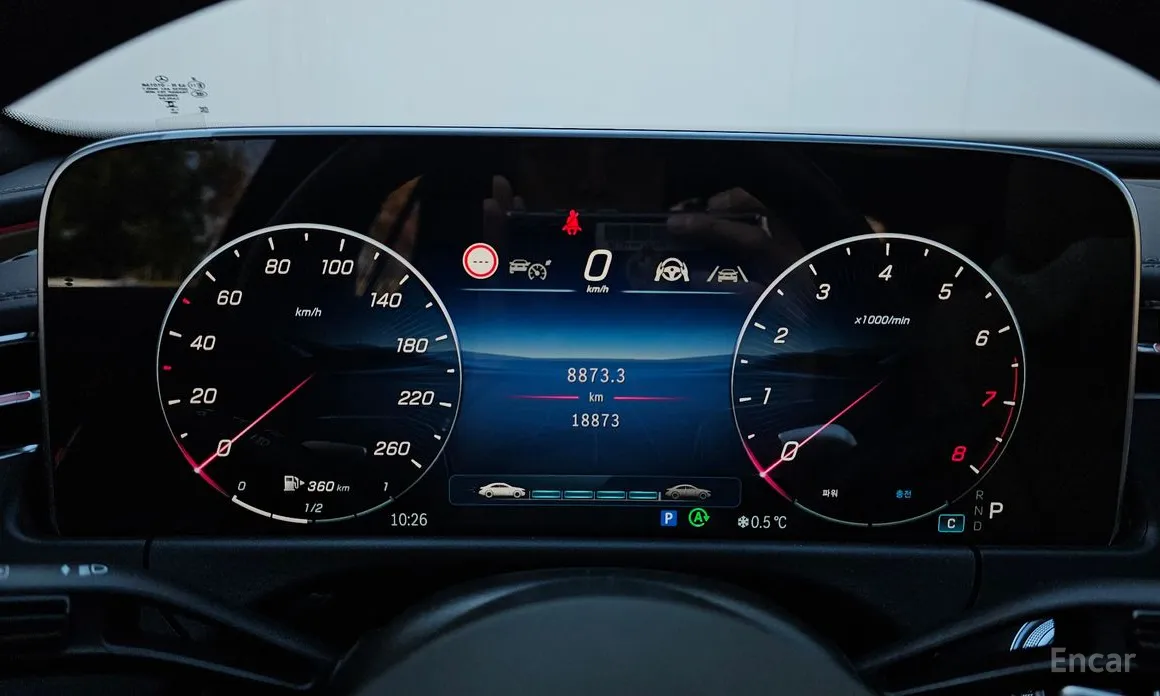 Фото 8 - Mercedes-Benz E-Class