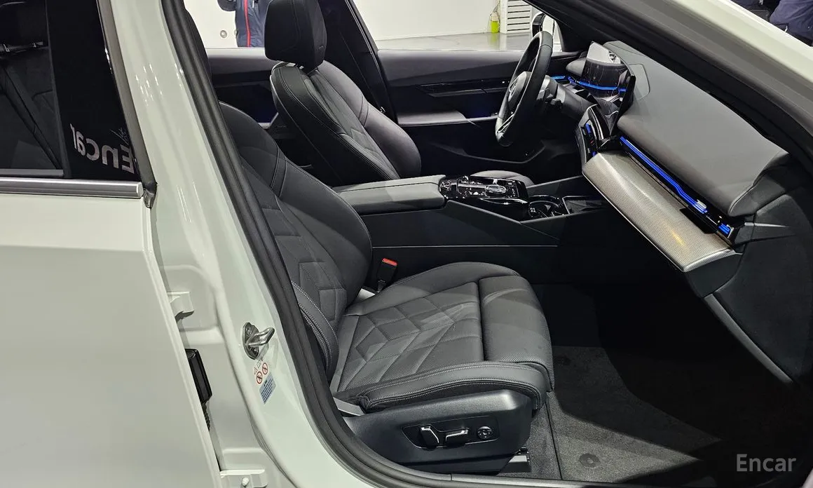 Фото 10 - BMW 5 Series