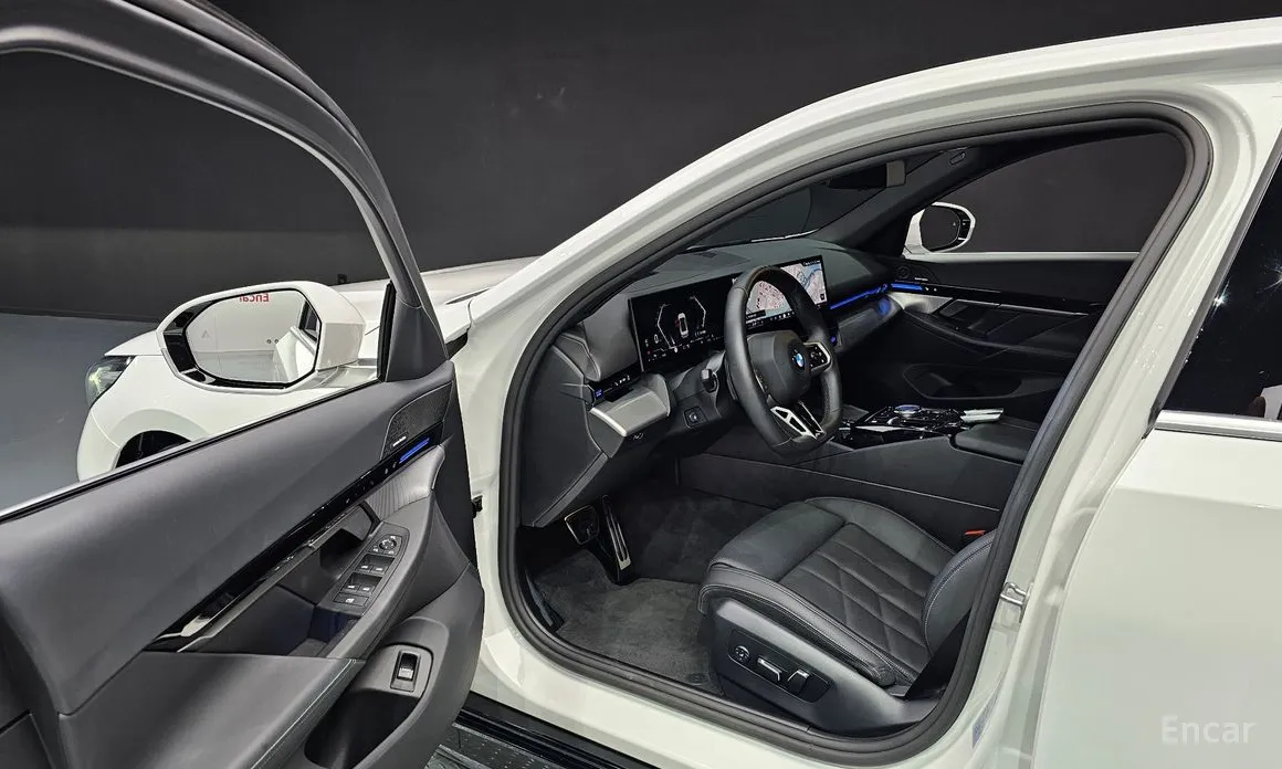 Фото 11 - BMW 5 Series