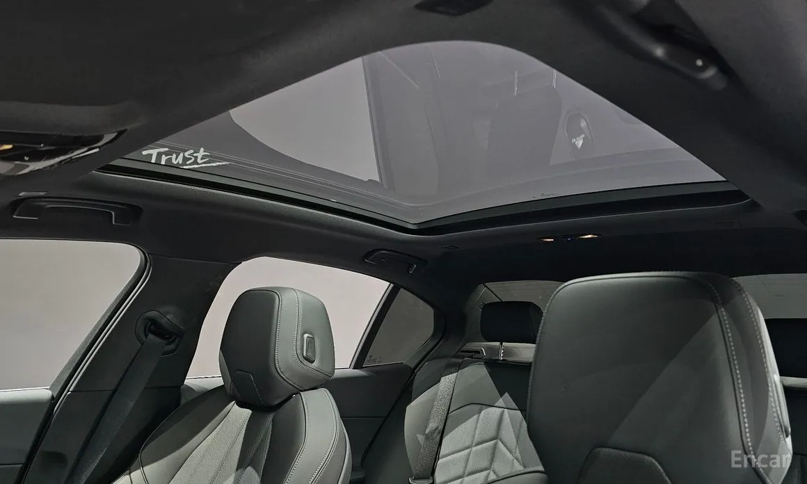 Фото 17 - BMW 5 Series