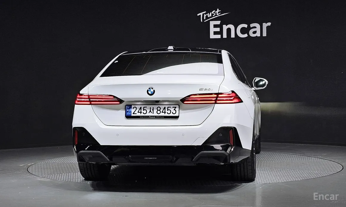 Фото 4 - BMW 5 Series