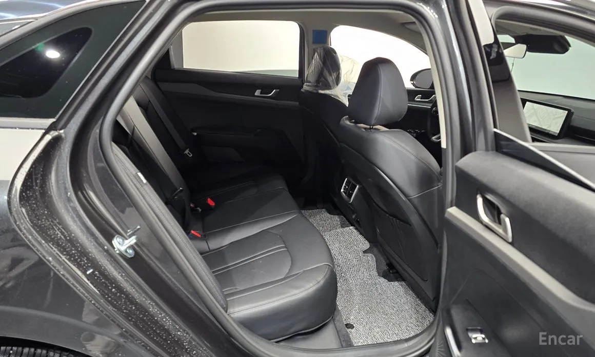 Фото 12 - Kia K5