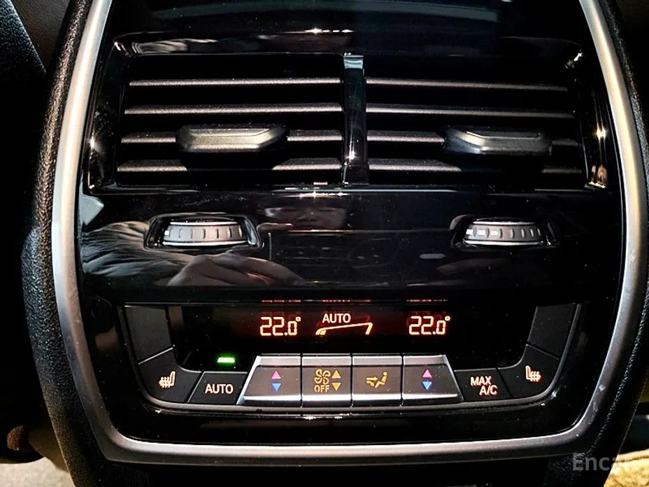 Фото 16 - BMW X6